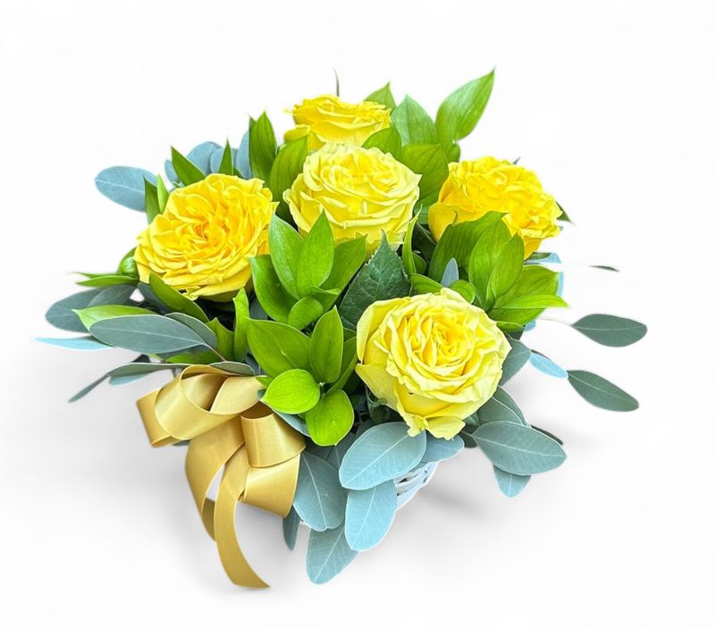 M02 - Mixed Flowers in a basket