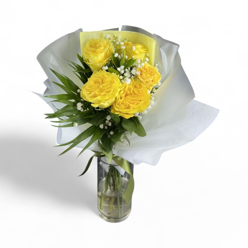B01 - 5 Yellow Roses Bouquet