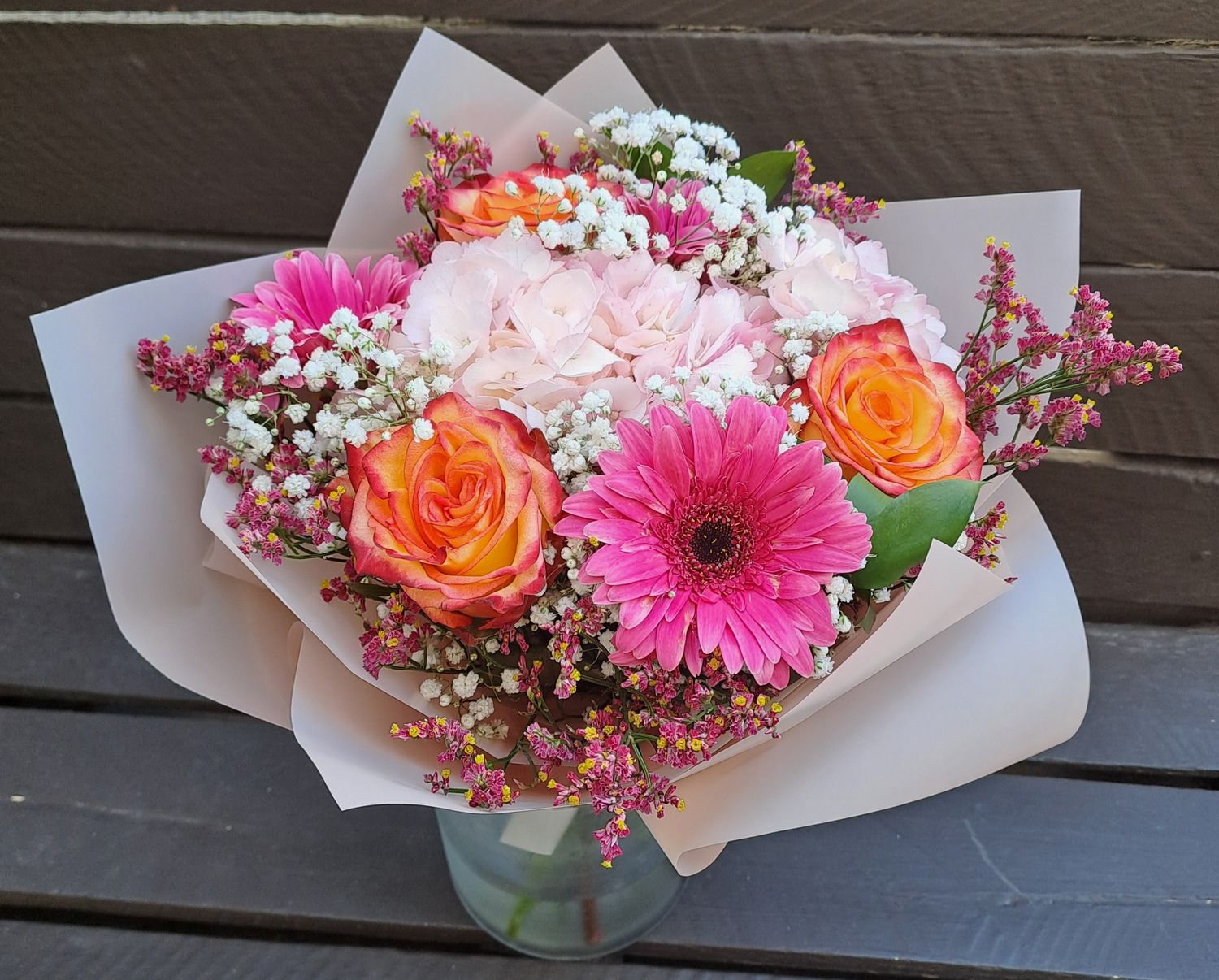B03 - Mixed Flowers Bouquet