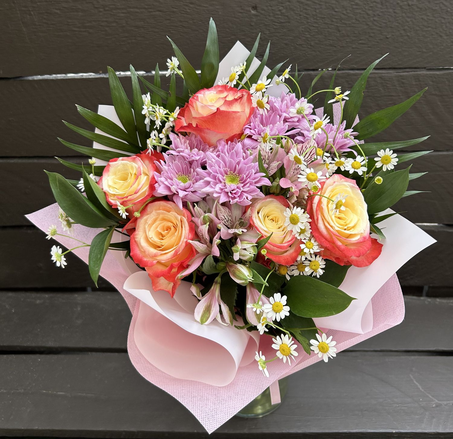 B02 - Mixed Flowers Bouquet