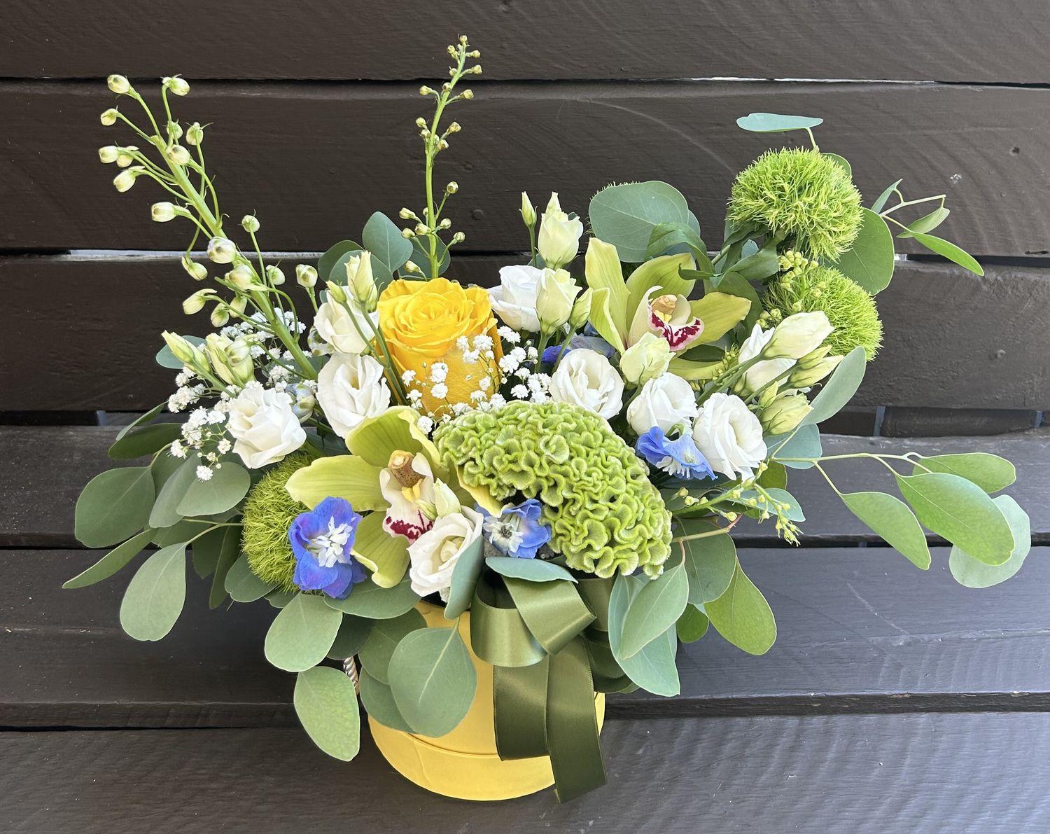M03 - Mixed Flowers Bouquet