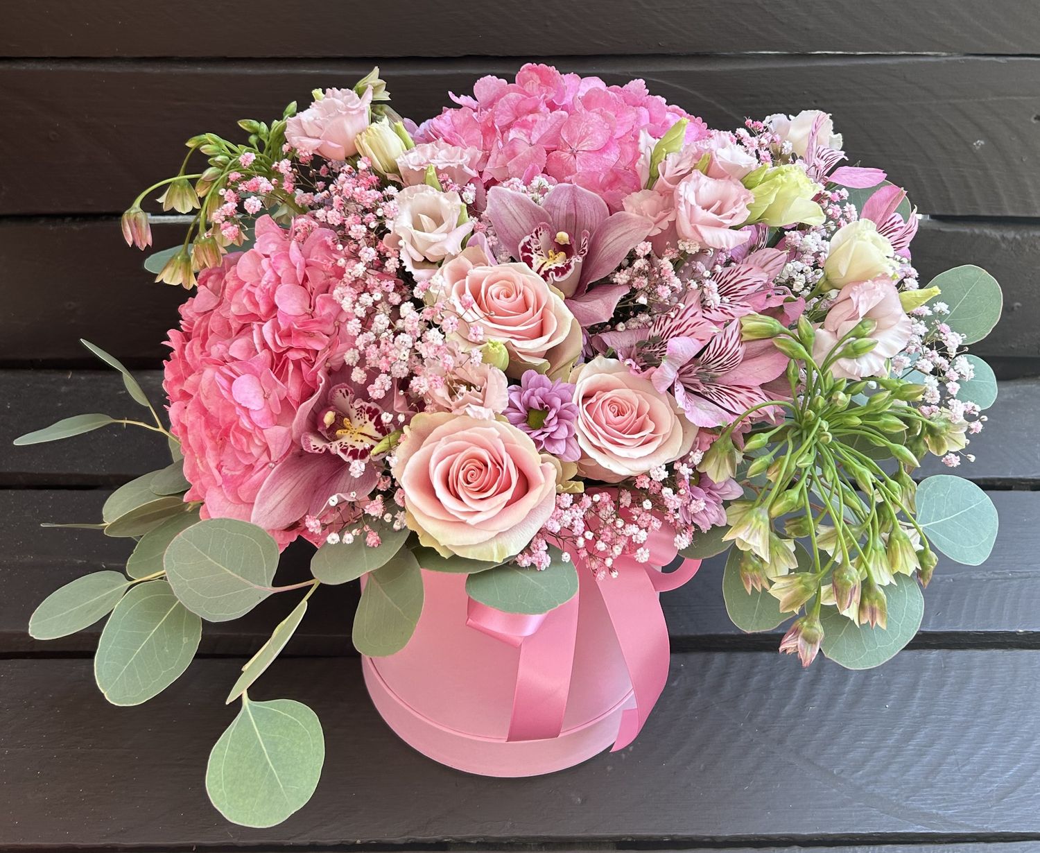 M02 - Mixed Flowers Bouquet