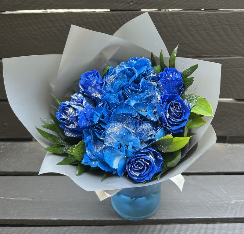 B12 - Mixed Blue Flowers Bouquet with Glitter