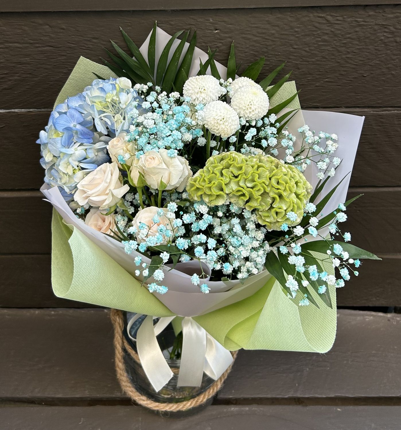 B02 - Mixed Flowers Bouquet