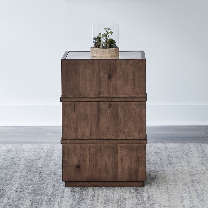 Shaker Lakes Chairside Table