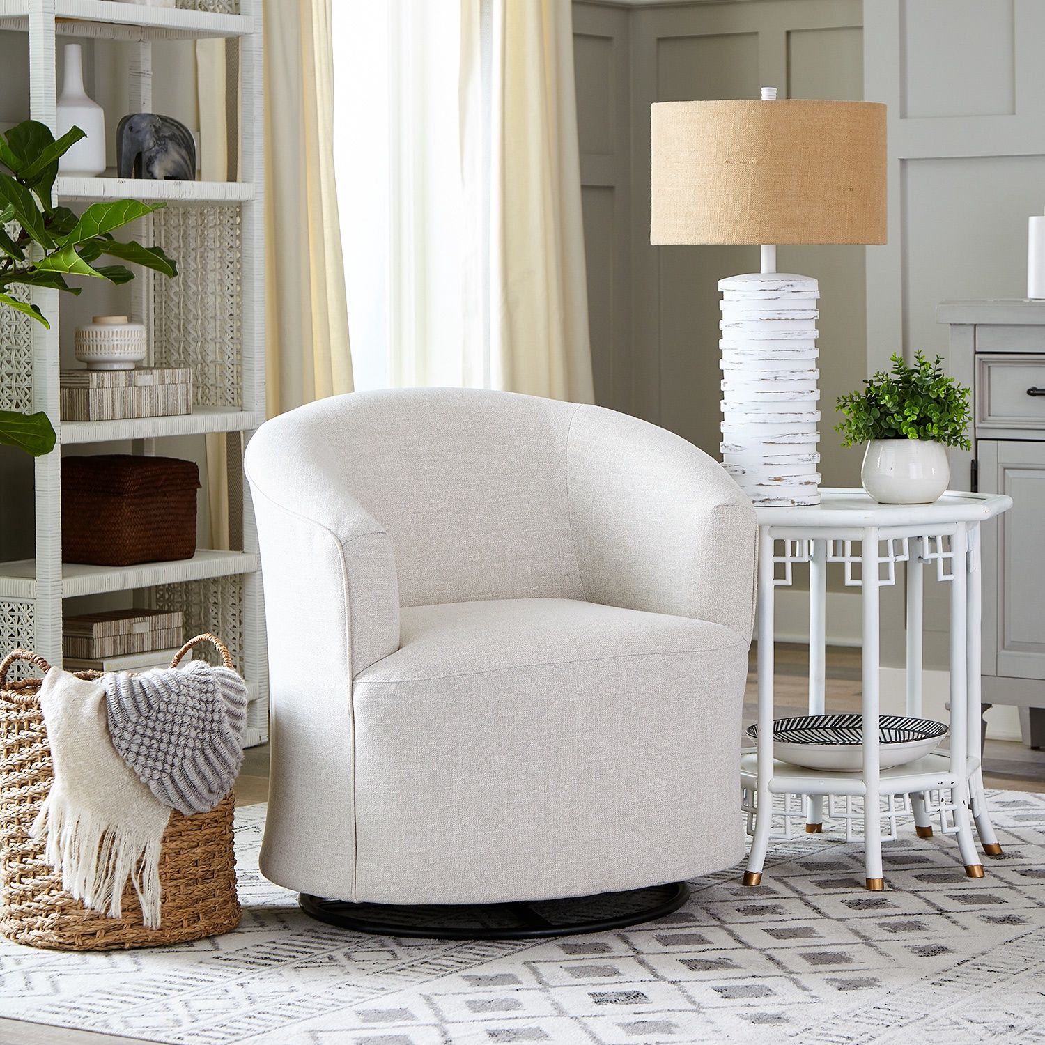 Kahlari Swivel Glider