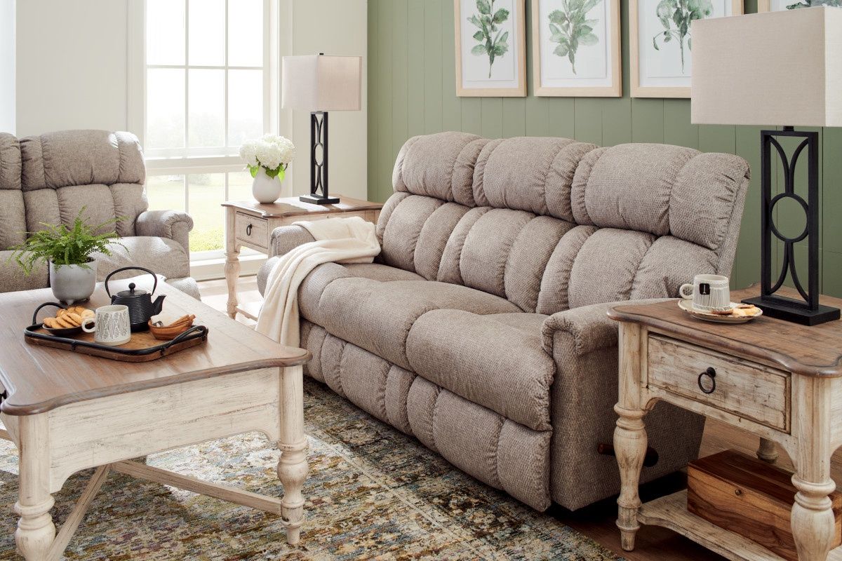 Pinnacle Wall Reclining Sofa