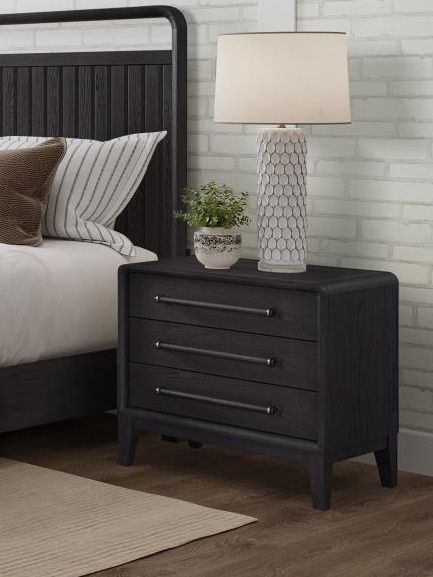 Elure 3 Drawer Nightstand w/ Bar Pulls
