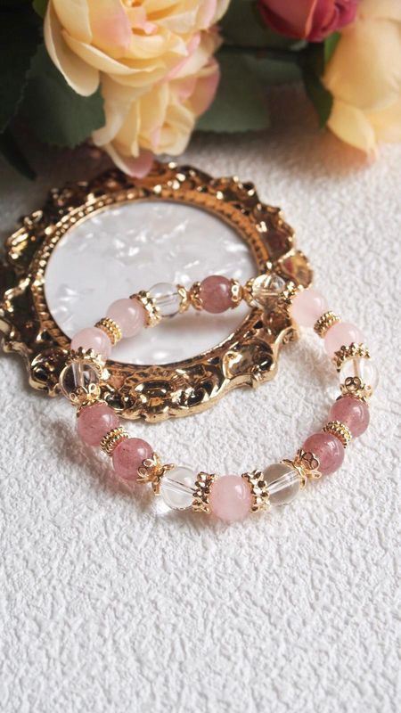 Strawberry Quartz with Rose Quartz