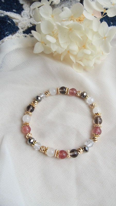 Carina in Strawberry Quartz &amp; Smokey Quartz