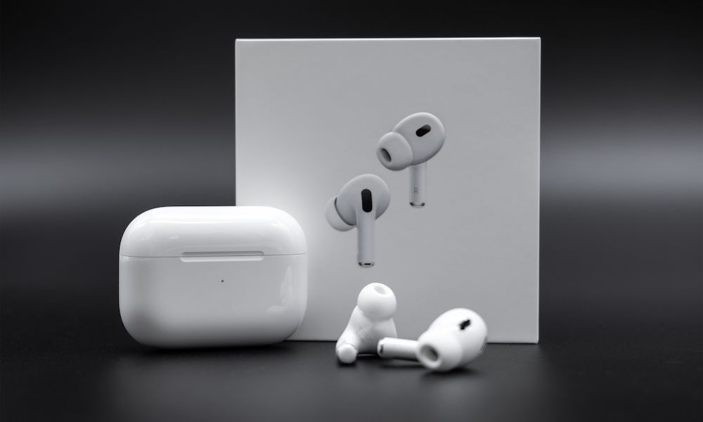 airPods (Pro 2 gen) / With Receipt