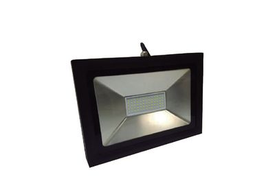 Outdoor LED Floodlight IP65, Cool White 6500K 50W 5000lm 100-277V