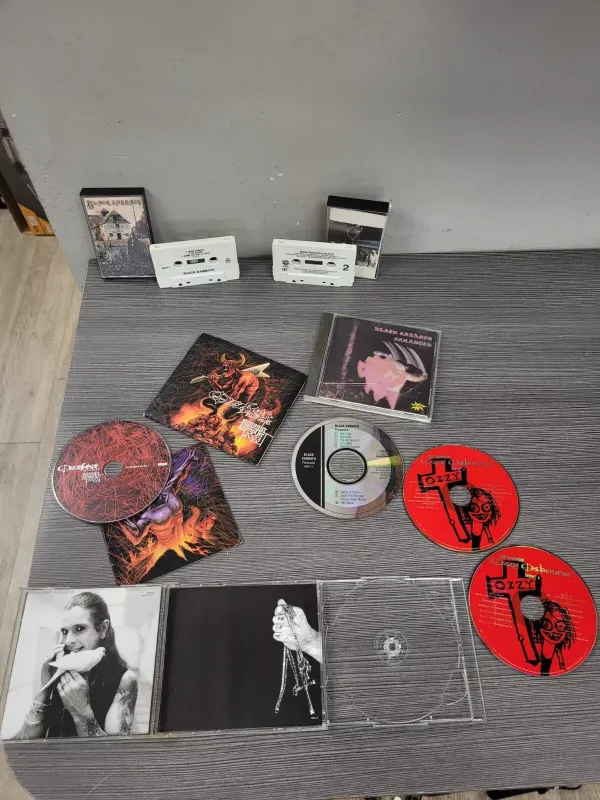 4 BLACK SABBATH OZZY CD CASSETTE LOT PARANOID ESSENTIAL LIVE EVIL OZZFEST 2003