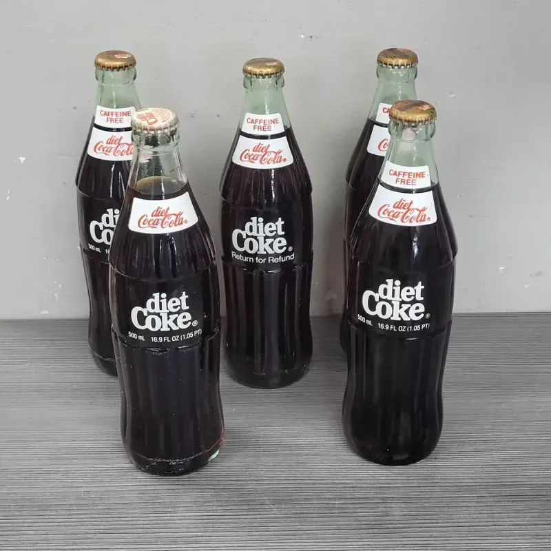 5 FULL 16.9 oz CAFFEINE FREE DIET COCA-COLA Vintage SODA BOTTLE pop lot 1980s