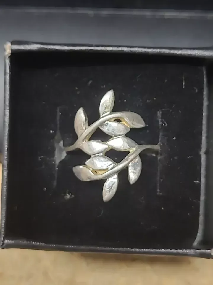 925 Sterling Silver Leaf Ring MARSALA WHITE SILVER SIZE 6