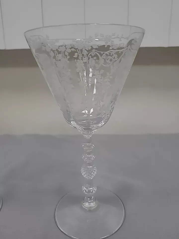 Beautiful Set of 2 Crystal Diane water goblet #3122 Cambridge glass