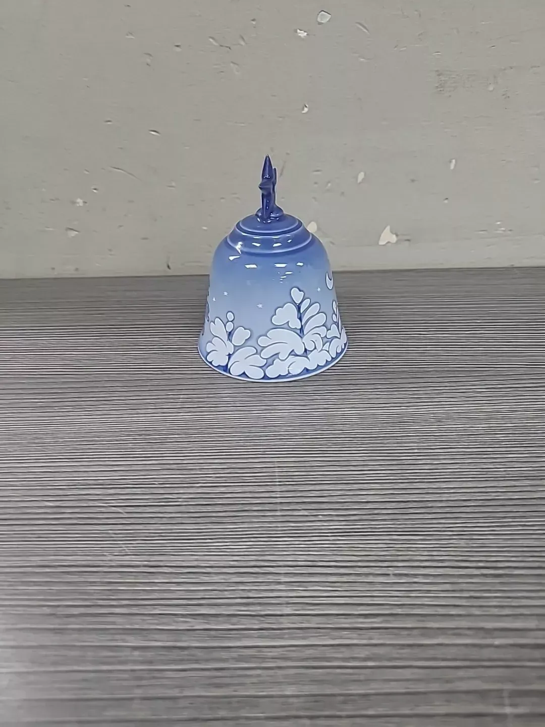 BING & GRONDAHL Royal Copenhagen Jule Aften 1896 Annual Christmas Bell