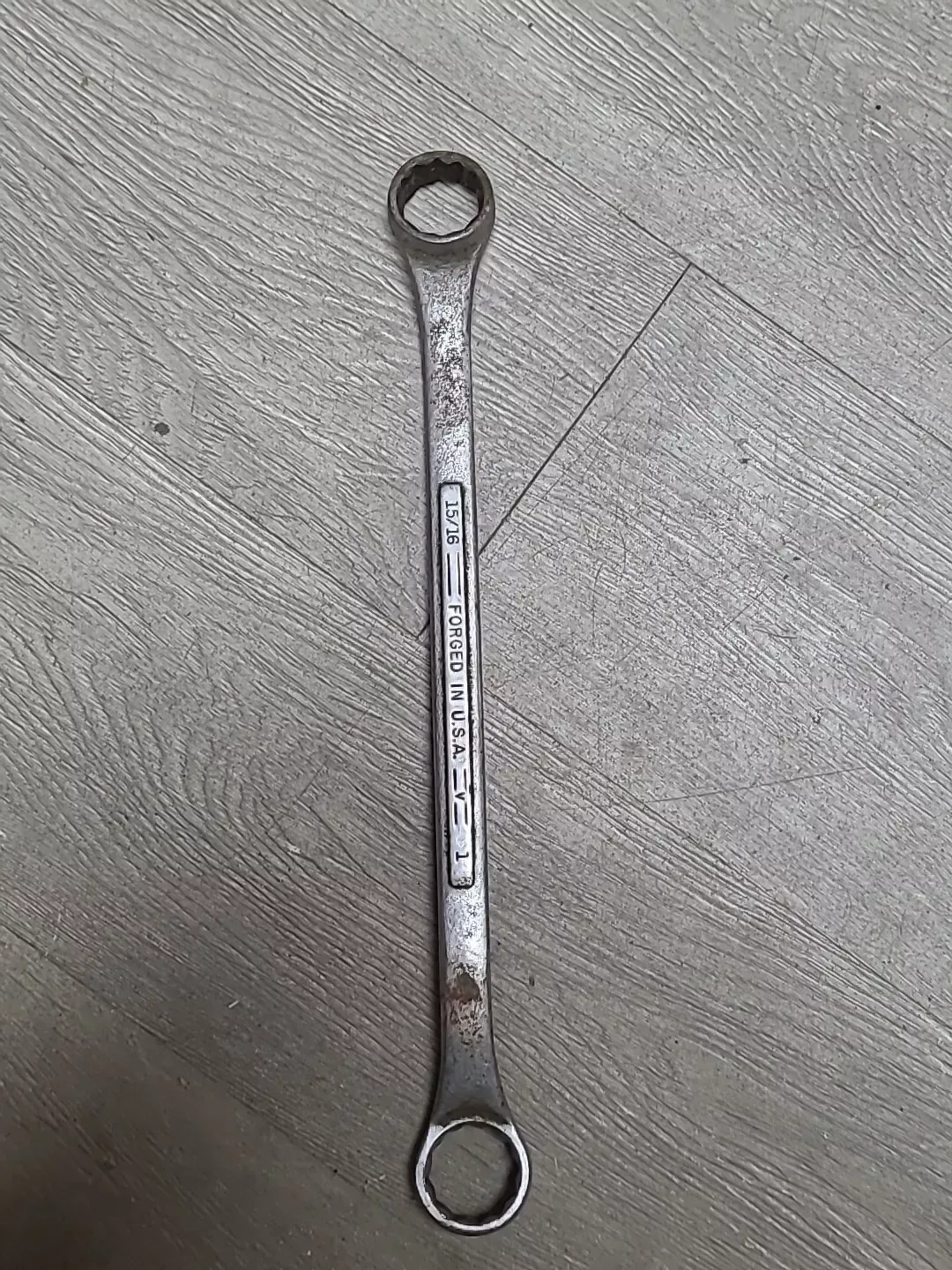 CRAFTSMAN USA 1" x 15/16" Offset 12 Point Double BOX END WRENCH 14” Length