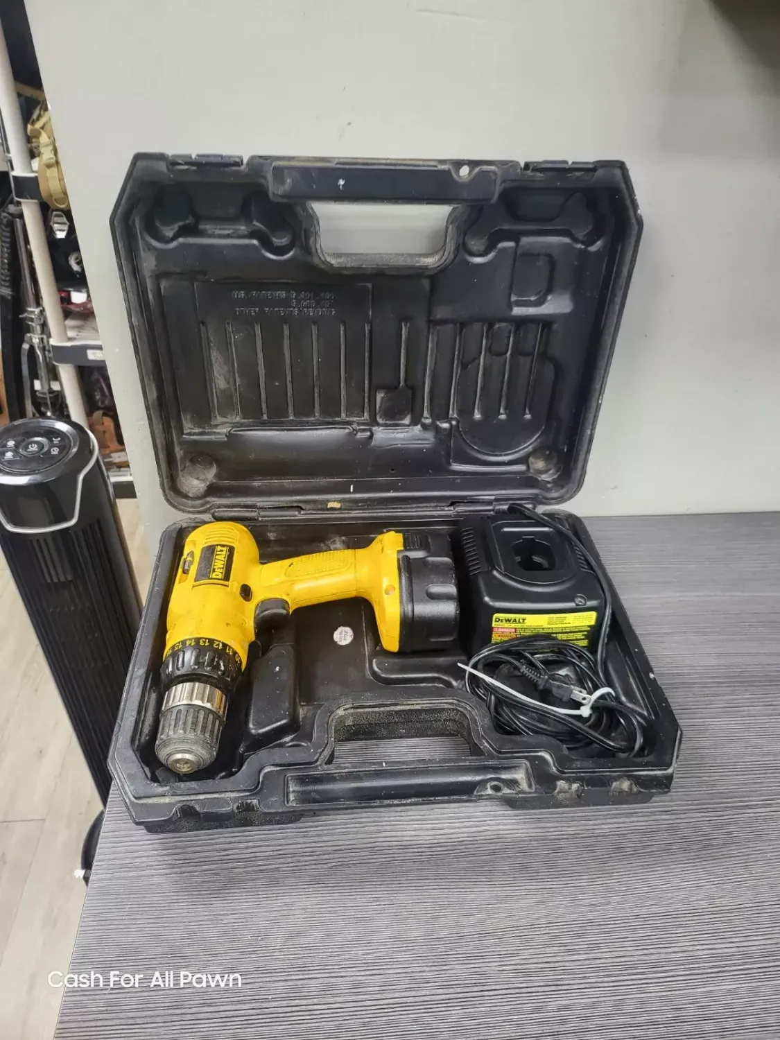 DeWalt 14.4V XRP DW954 Cordless Adjustable Drill/DrIVER TOOL CASE BATTERY
