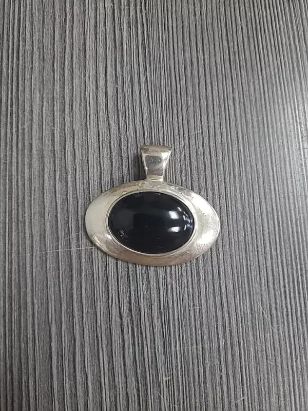 DESIGNER ESPO STERLING SILVER AND BLACK ONYX PENDANT 14G MCM JEWELRY