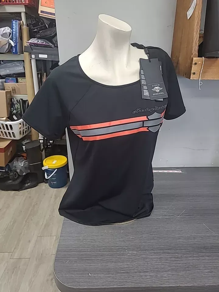 Harley Davidson Women's HD Performance Coolcore tee performance open back Size L