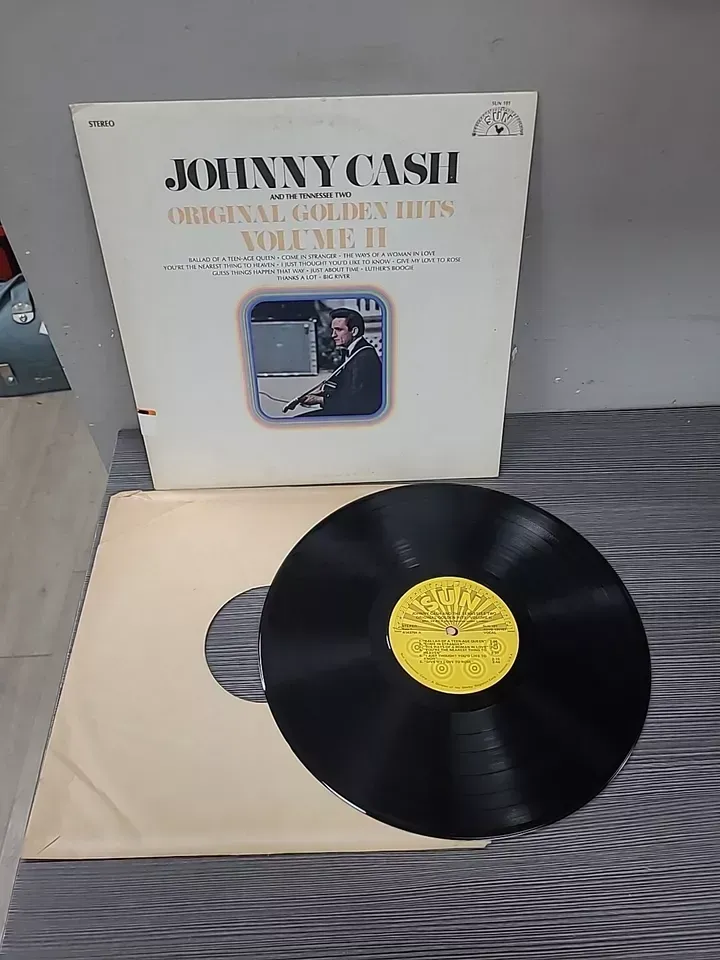 JOHNNY CASH AND THE TENNESSEE TWO ORIGINAL GOLDEN HITS VOL 2 S  VINYL LP 131-55W