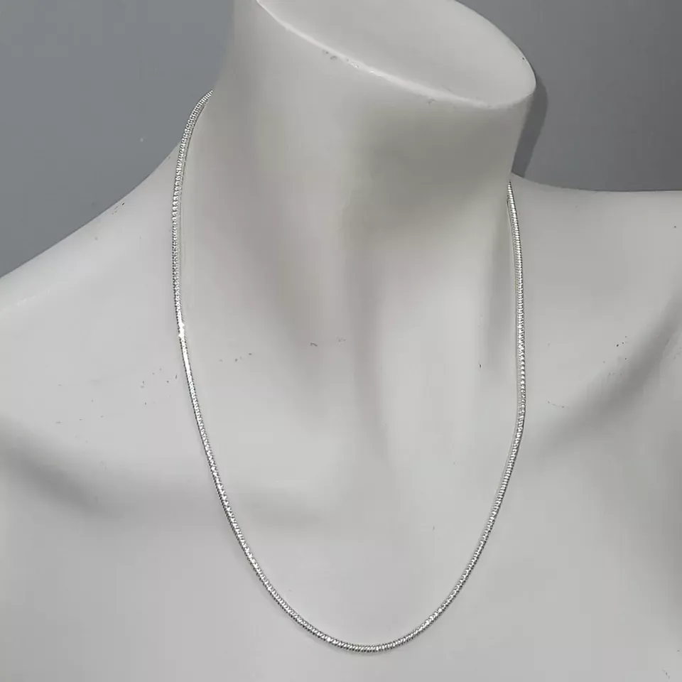 JCm Sterling Silver Italy Snake Chain Necklace 20"  11.8 g