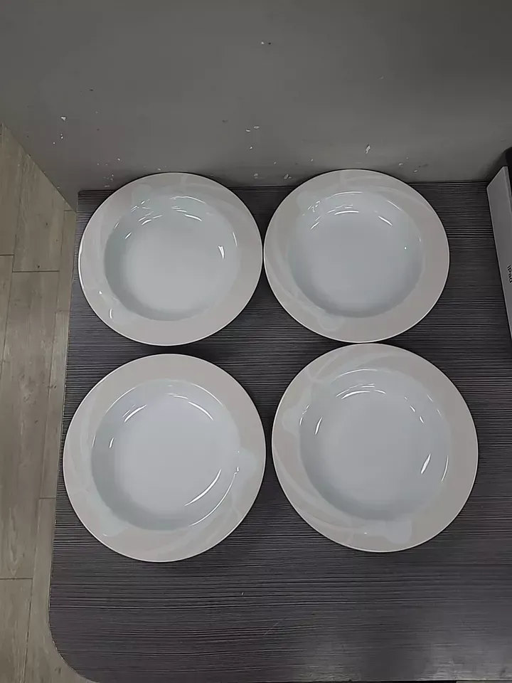 Mikasa Fine China Classic Flair Peach Calla Lily 9" lot 4 Soup Bowl Pasta