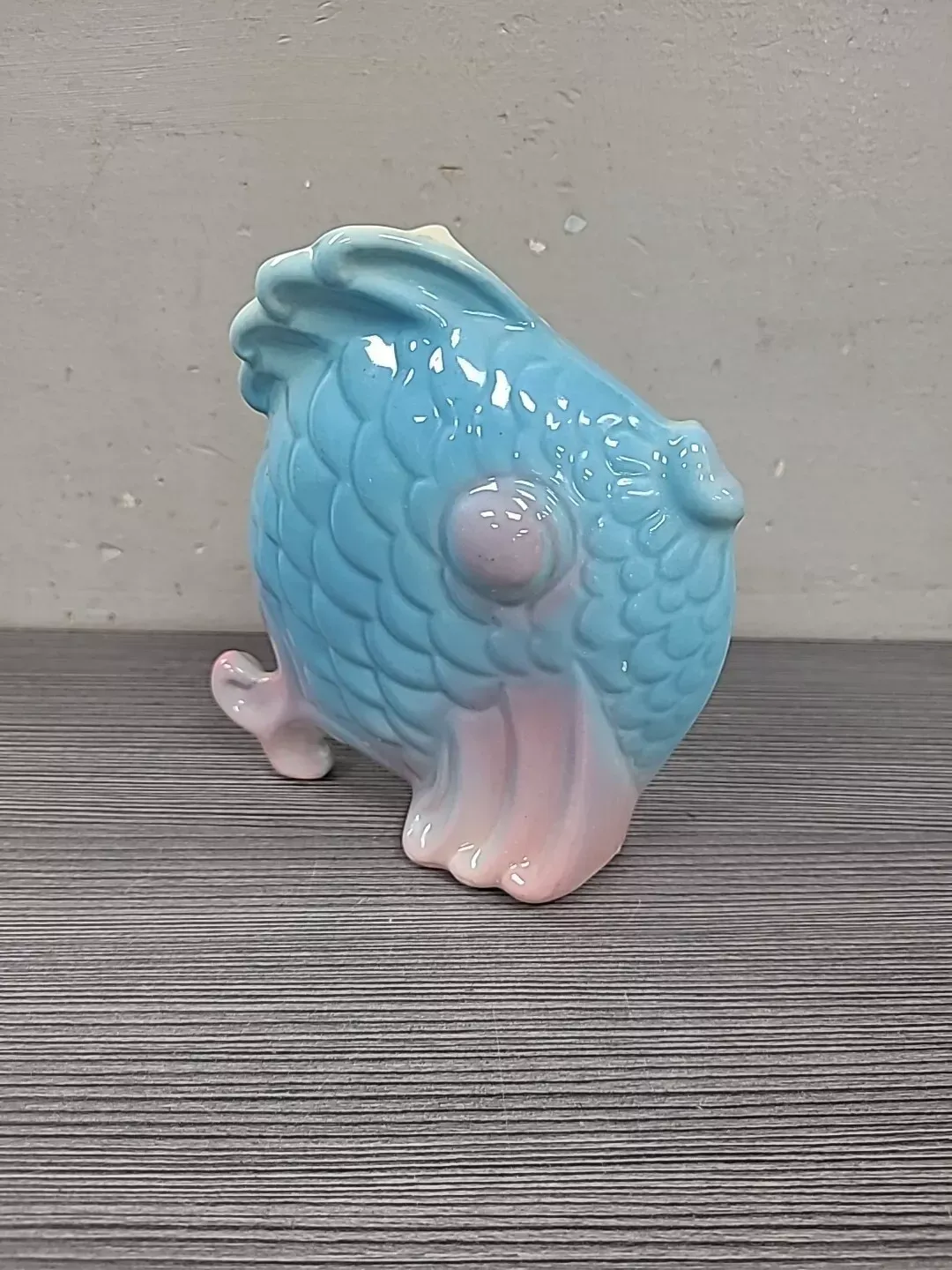 Vintage Art Pottery Mid Century 60s Goldfish Vase 5" Blue pink Mcm