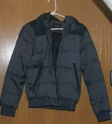 Coats, Jackets & Vests