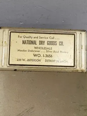 Other Merch & Memorabilia Ads