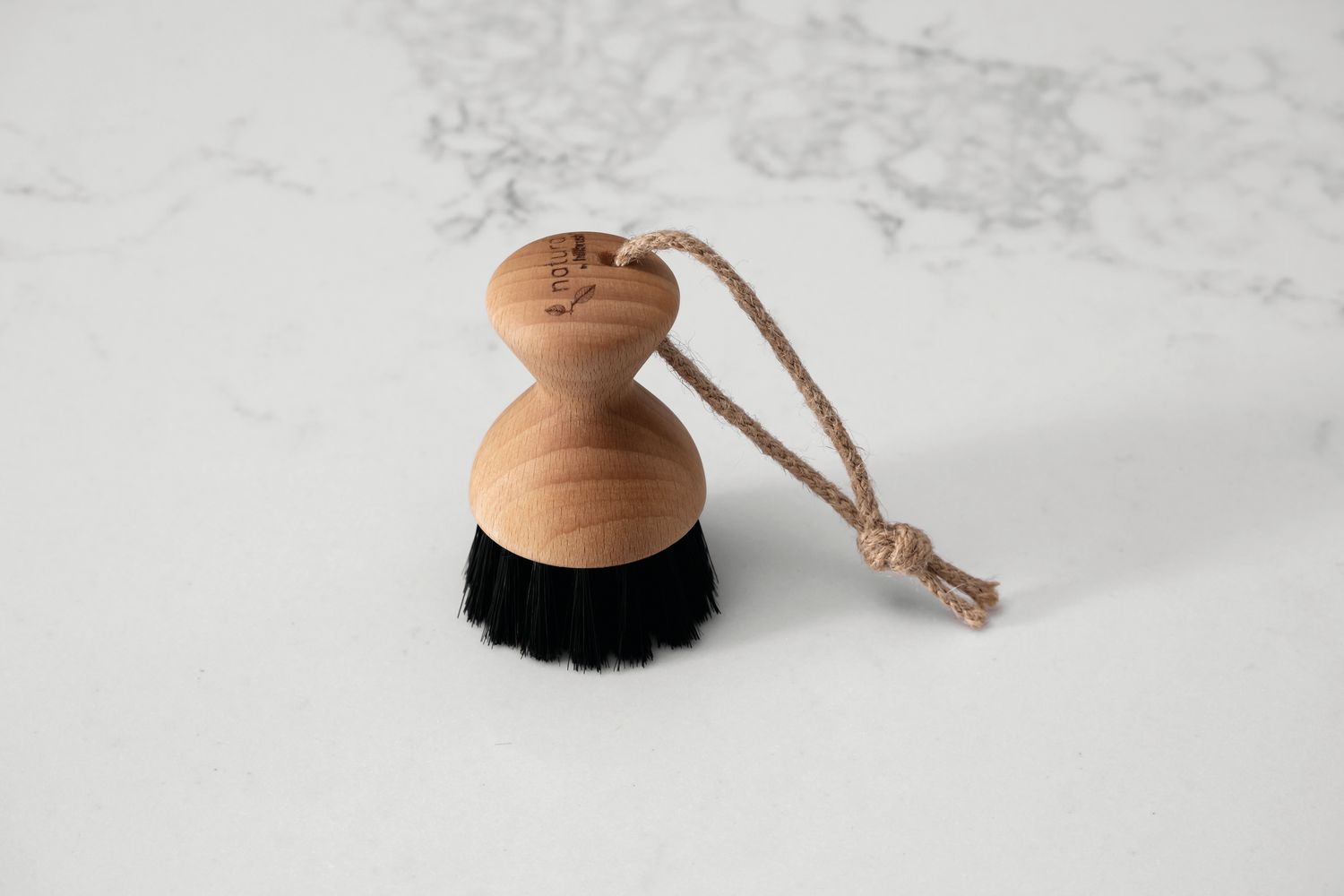 Aplikator do past ciemnych