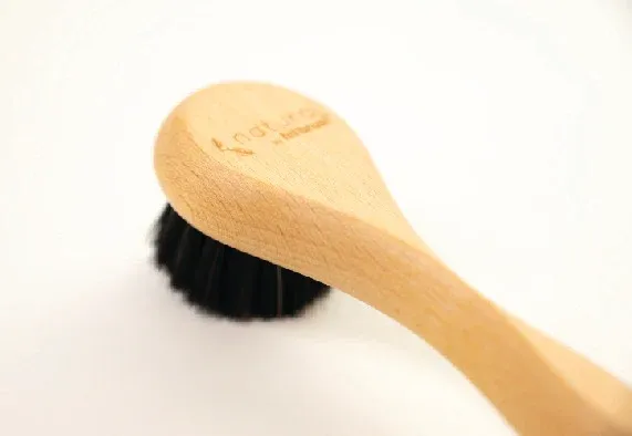 Mała szczotka do polerowania - ciemna