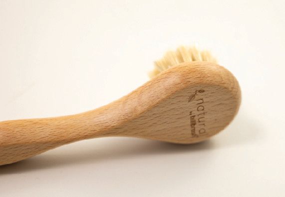 Mała szczotka do warzyw