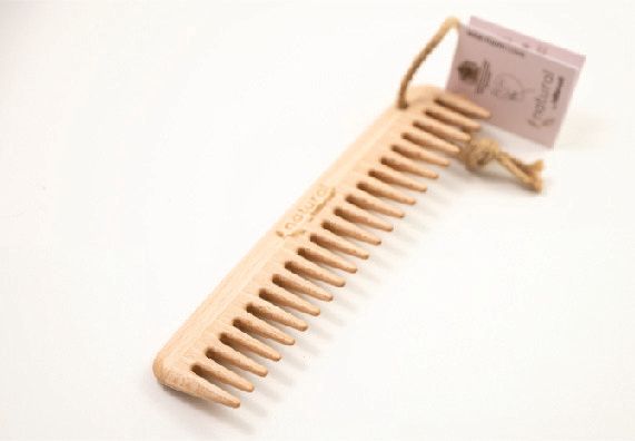 Grzebień z szerokimi zębami