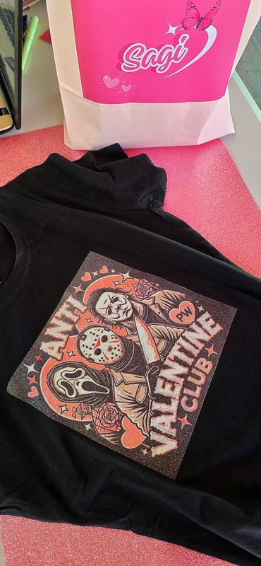 Remera Anti San Valentin Brillos 