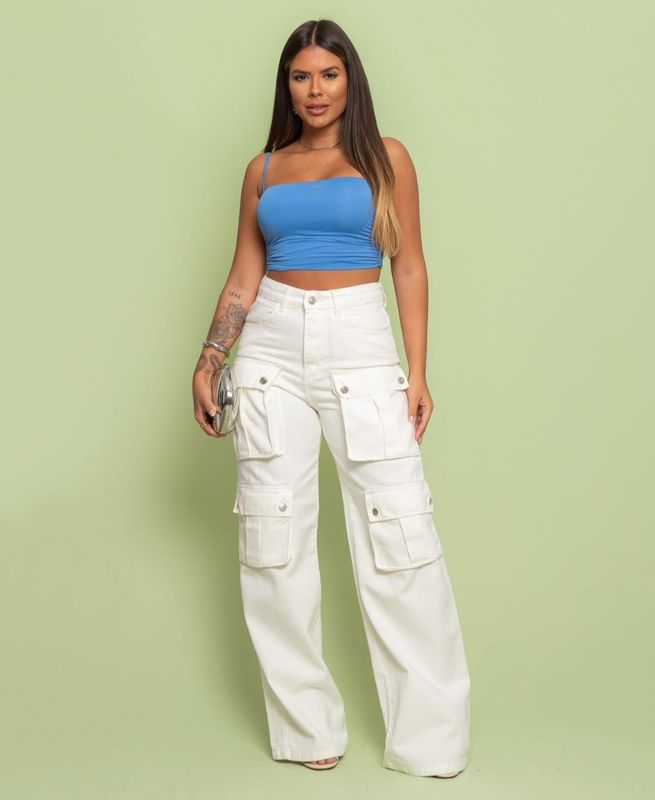 Cargo White