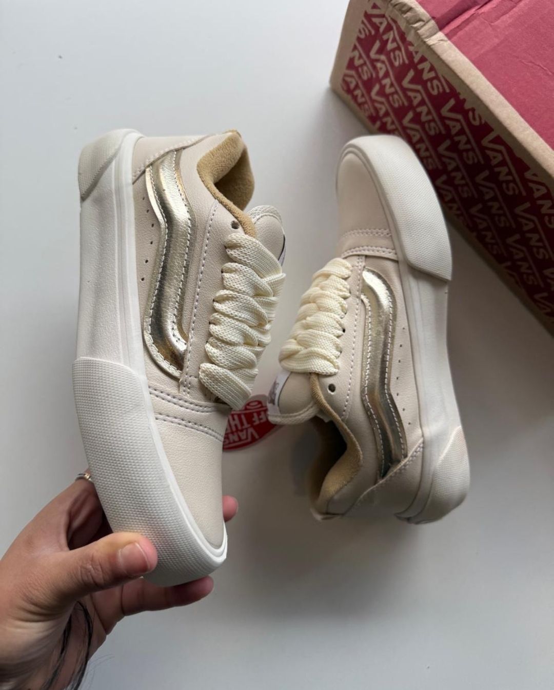 Vans Dorada