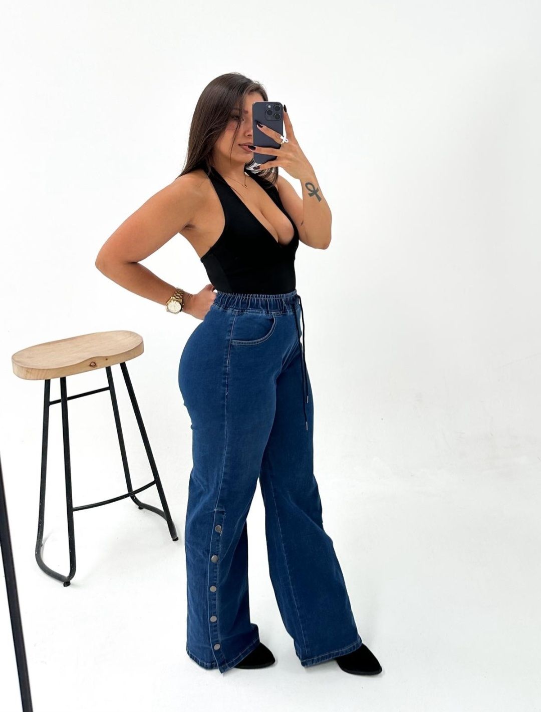 Wide Leg Botons