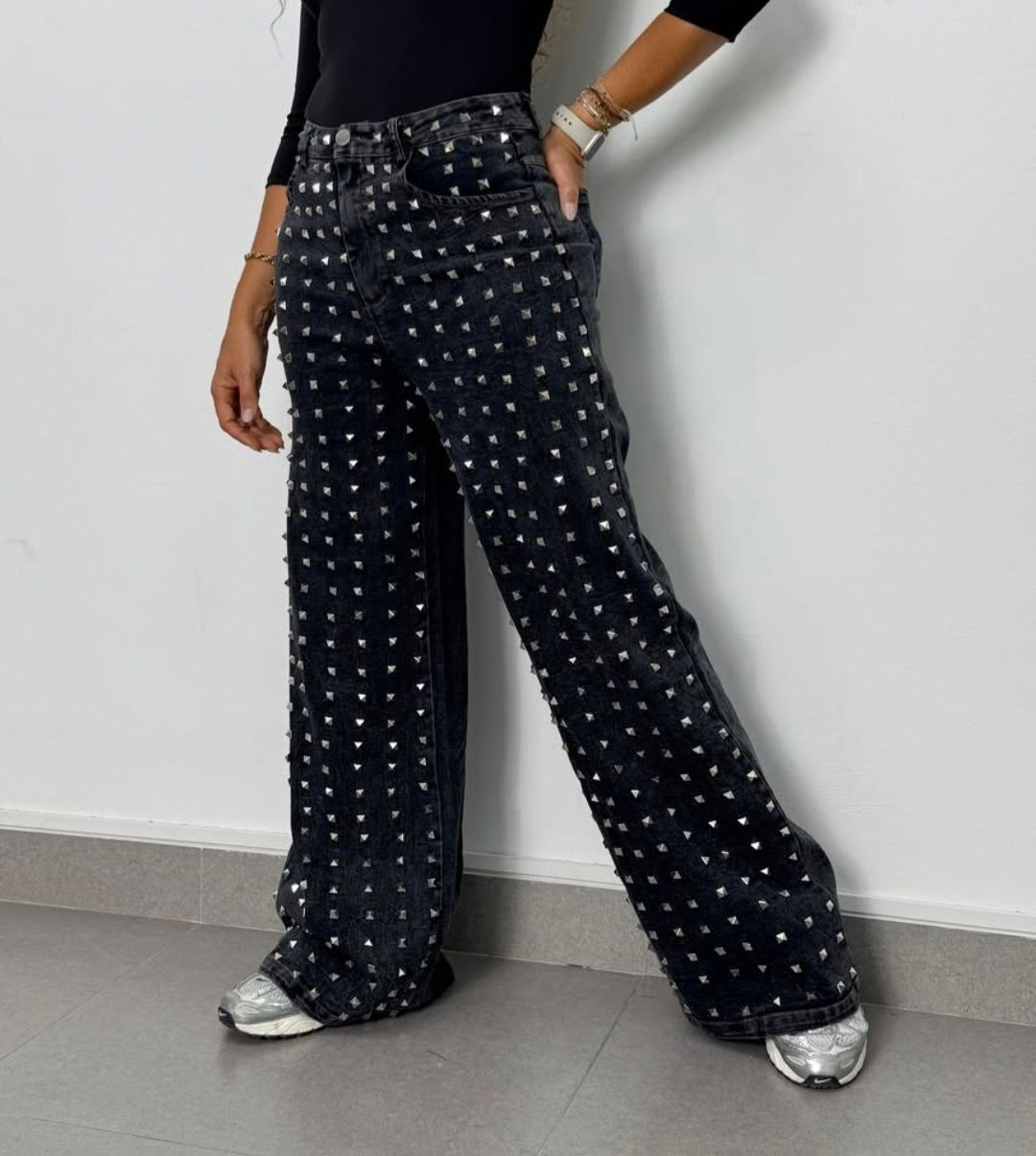 Denim Black Tachas