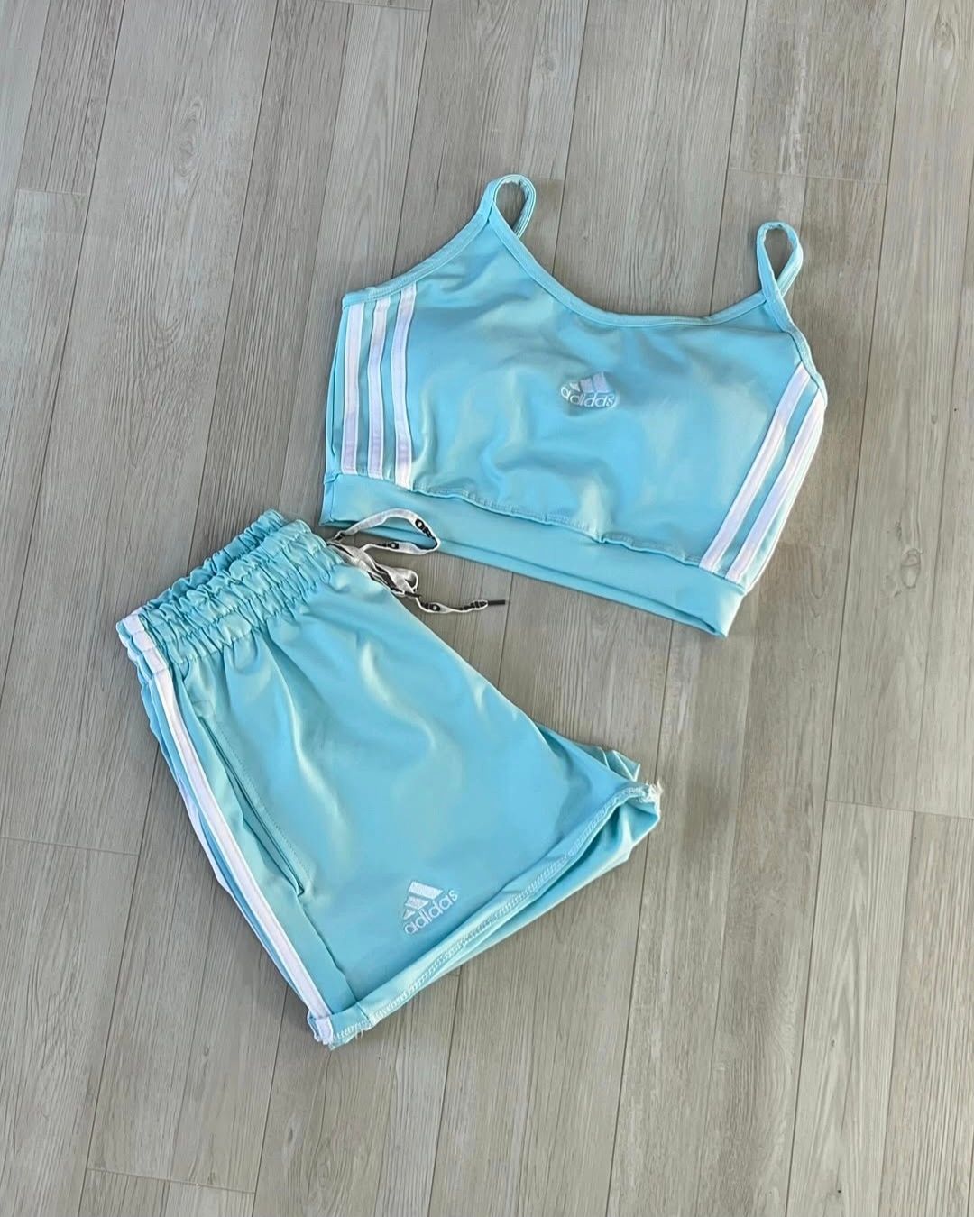 Set Adi
