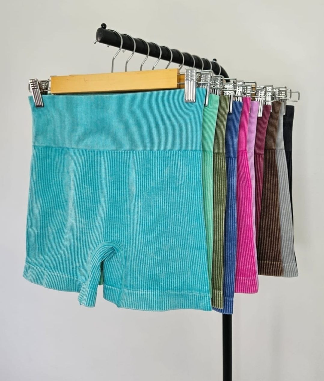 Short Levanta Cola