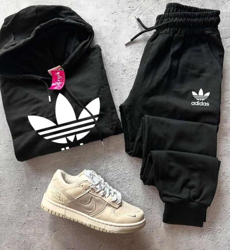Conjunto Adidas
