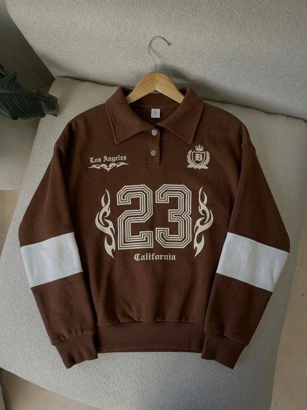 Buzo 23