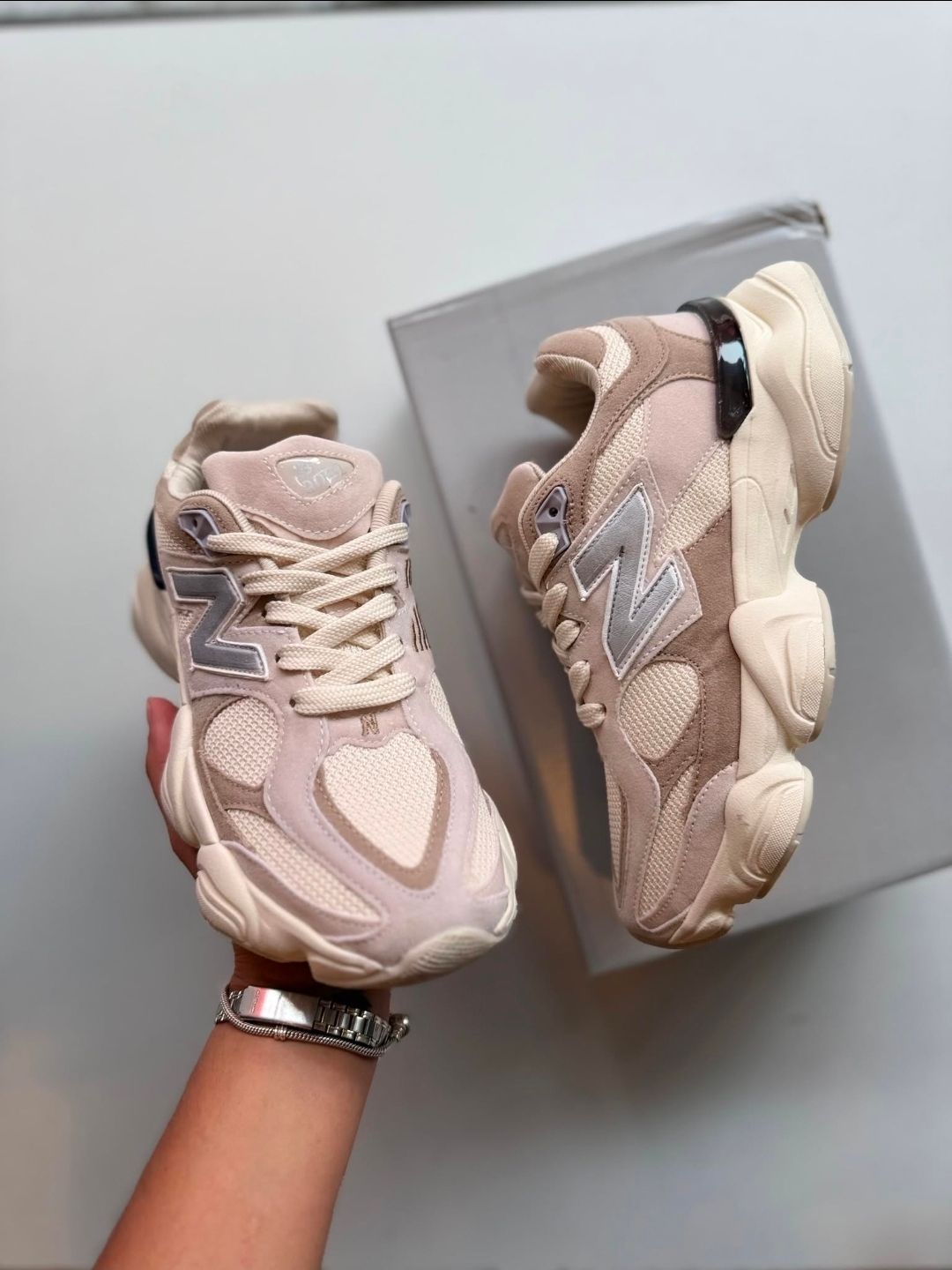 Nb Beige