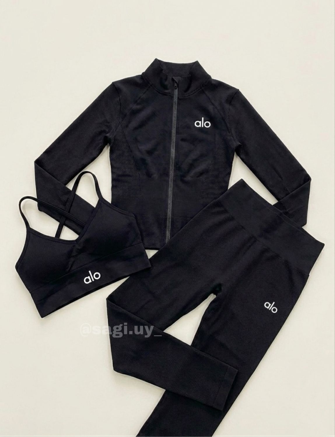 Set Alo Bordado 3 piezas