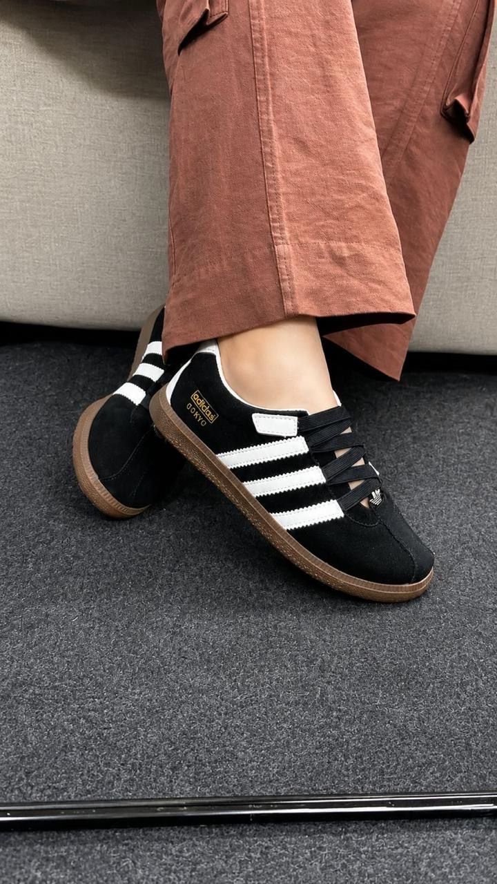 Tokio Adidas