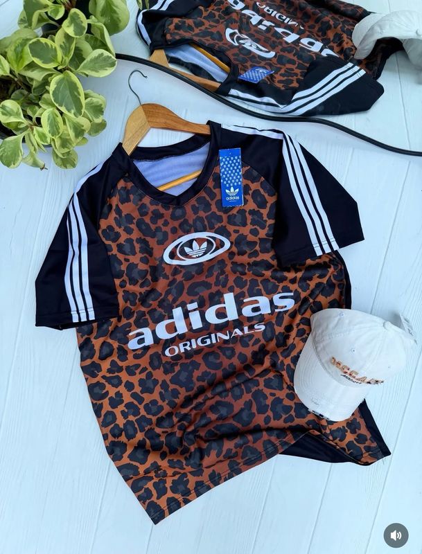 Remera Adidas