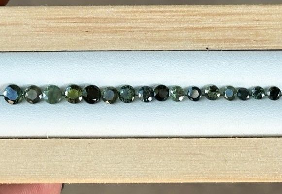 4.4ct Green Australian Sapphire Parcel