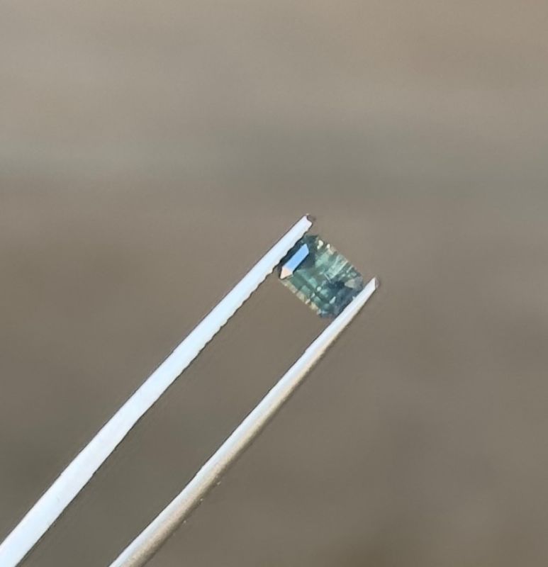 0.6ct Blue Australian Sapphire